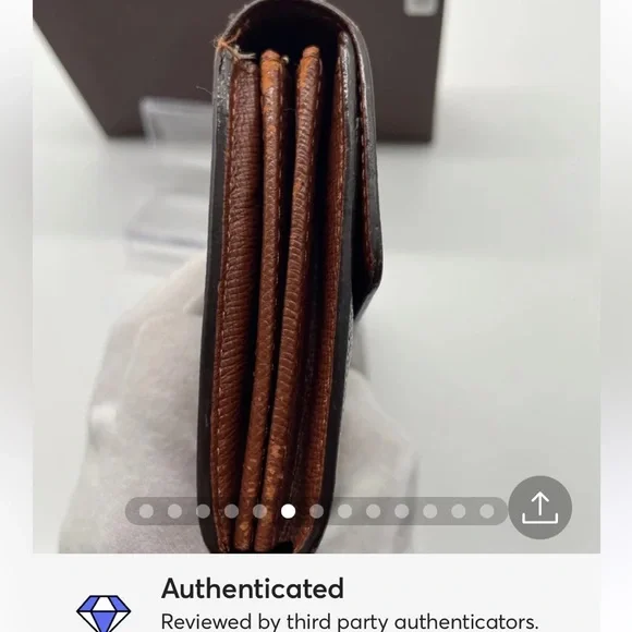 Louis Vuitton monogram Sarah Wallet - Picture 6 of 11